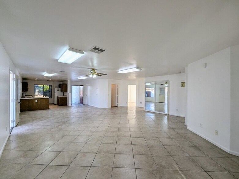 Building Photo - 6780 N 74th Dr