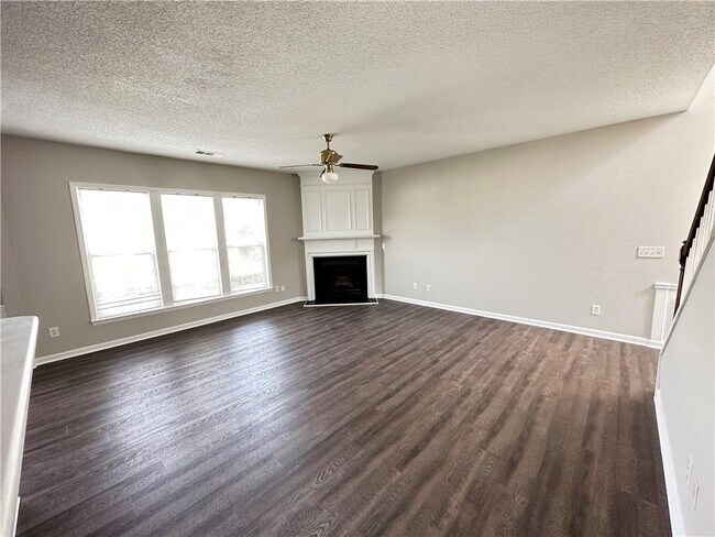 Building Photo - 3613 Gainesway Trace