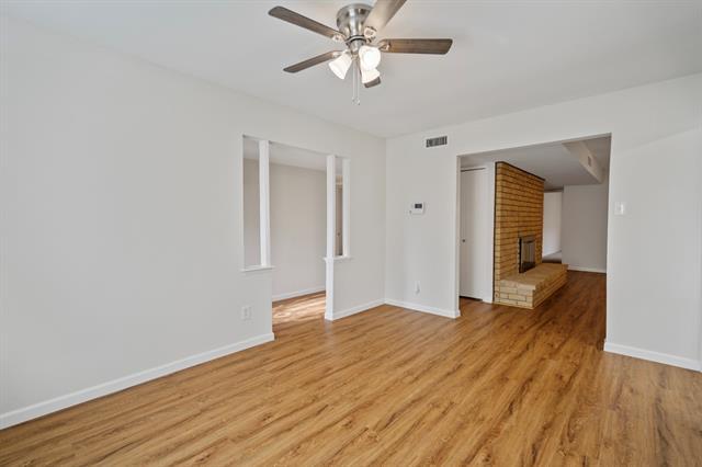 Building Photo - 3002 Lindbergh Dr