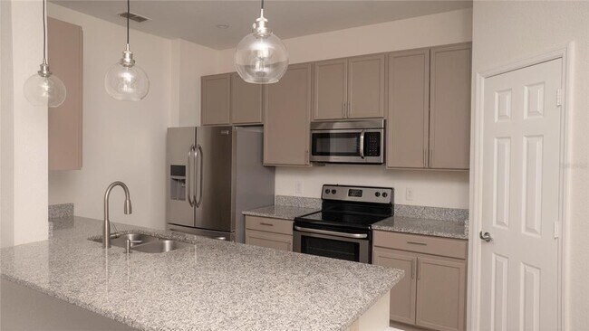 Building Photo - 6466 Cava Alta Dr
