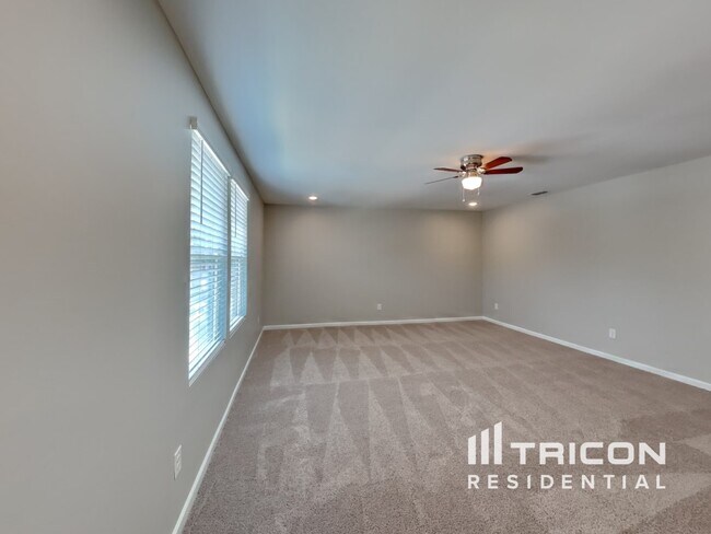 Building Photo - 3617 Apies St