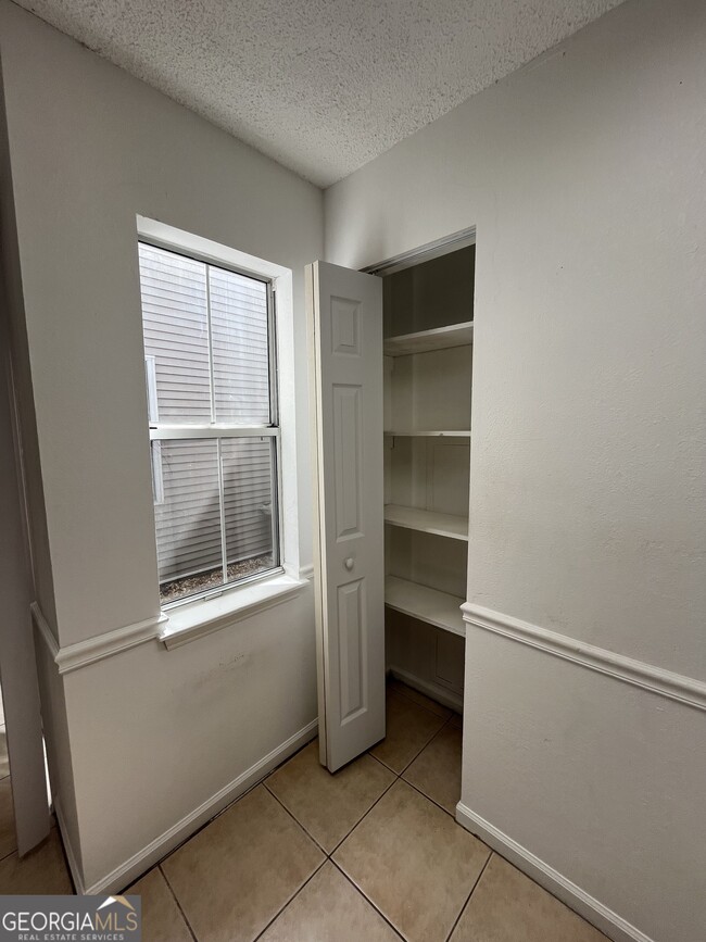 Building Photo - 127 Spinnaker Cir