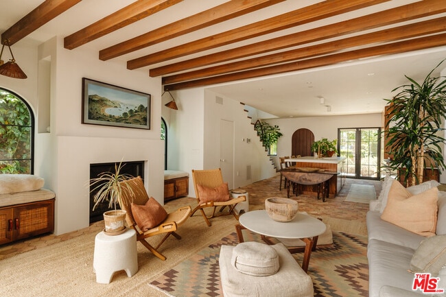 Primary Photo - 751 Ozone St