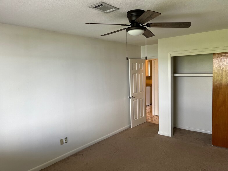 Building Photo - 9 Eglin Pky NE