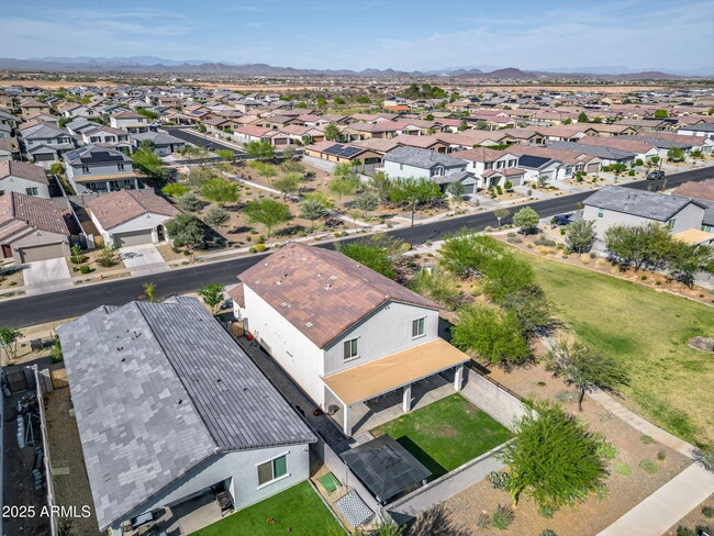 Building Photo - 17809 W Country Club Terrace