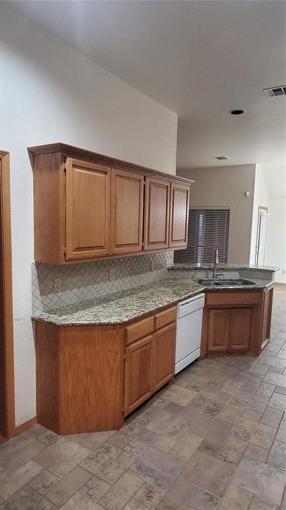 Building Photo - 400 Amanda Dr