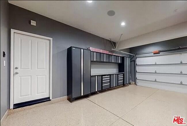 Building Photo - 19320 Carranza Ln