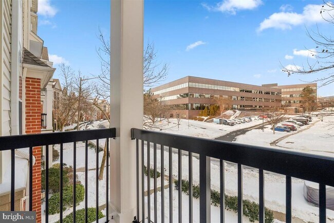 Building Photo - 11375 Aristotle Dr