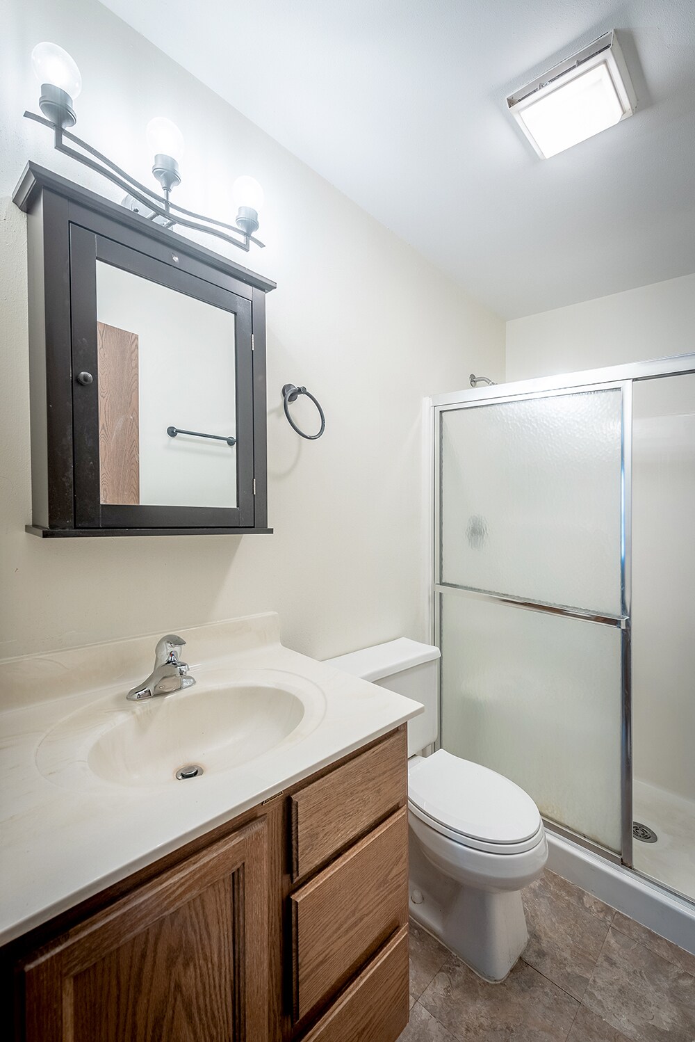 Building Photo - 6920 Mariner Dr