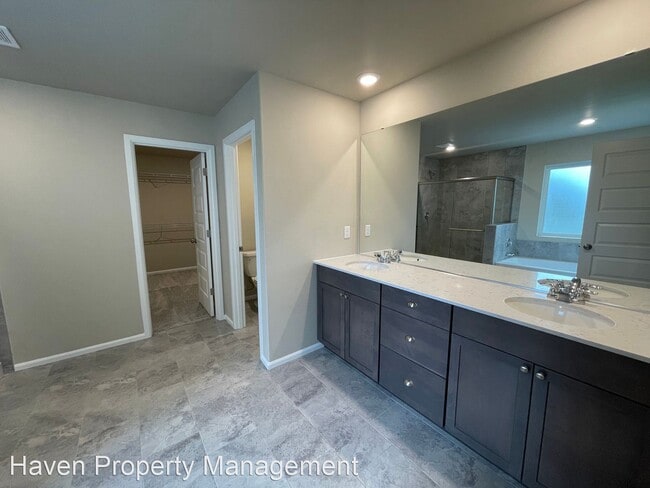Building Photo - 4 br, 3 bath House - 1527 29th ST NW