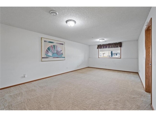 Building Photo - 5046 Yuma Ln N