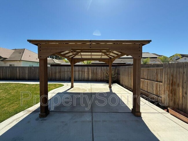Building Photo - 1482 Crimson Ln