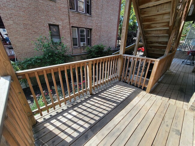 Building Photo - 3257 W Pierce Ave