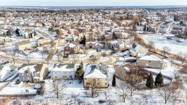 Building Photo - 5610 Heartland Ct