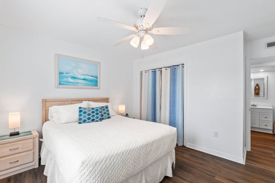 Building Photo - 6301 A1A S