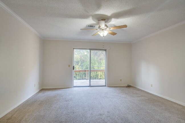 Building Photo - Foxborough 2BR/1.5BA Townhome – Back Deck, Available Now