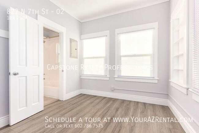 Building Photo - 822 N 7th St
