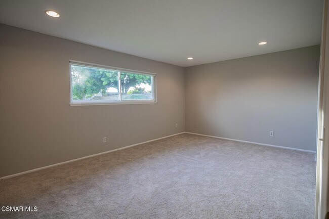 Building Photo - 3065 Starling Ave