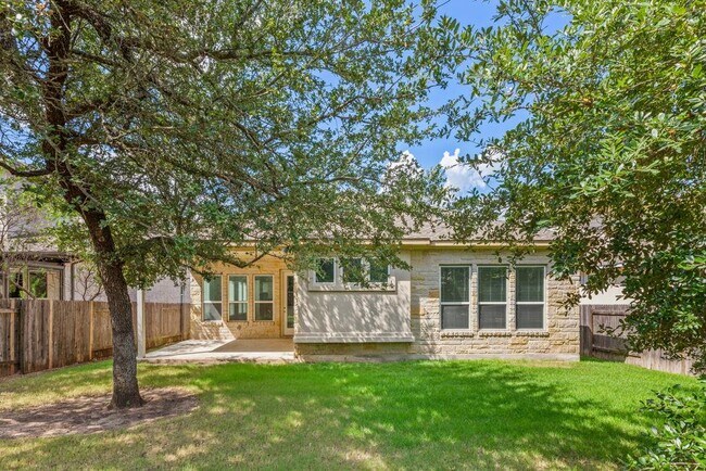 Building Photo - 5209 Mandevilla Dr