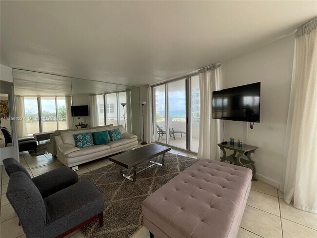 Building Photo - 5151 Collins Ave