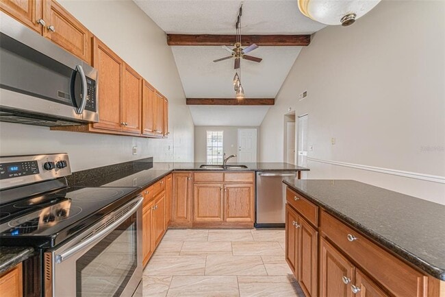 Building Photo - 16017 Woodpine Dr