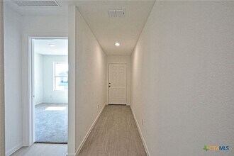 Building Photo - 3243 Gingham Pt