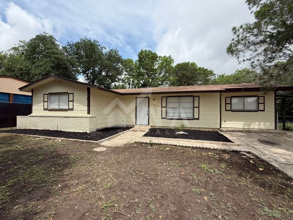 Building Photo - 6407 Greencastle Dr