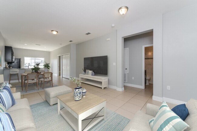 Building Photo - 532 Imperial Pl