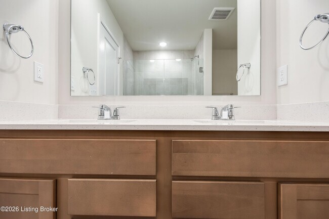Building Photo - 16956 Aiken Rdg Cir