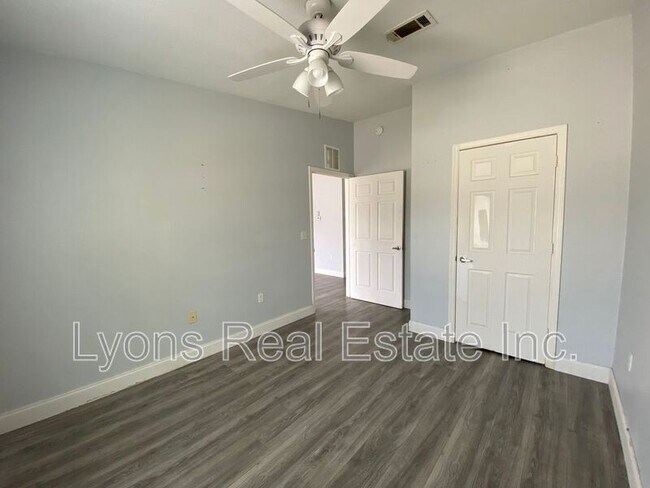 Building Photo - 5527 Judith Rd