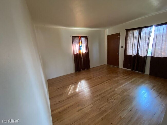 Building Photo - 2 br, 1 bath House - 644 S Perry St