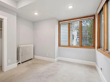 Building Photo - 1085 16th Ave SE