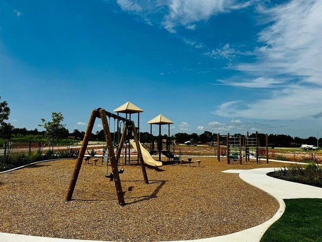 Building Photo - 1620 Purple Martin Dr