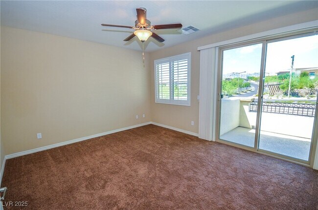 Building Photo - 685 Catalina Aisle St