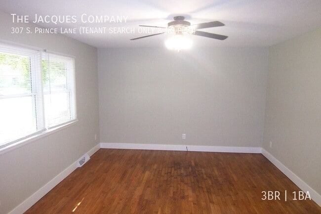 Building Photo - 307 S Prince Ln