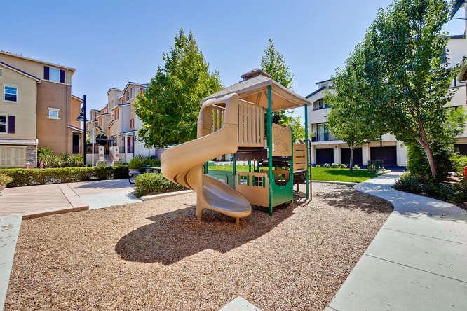 Building Photo - 1780 S Main St