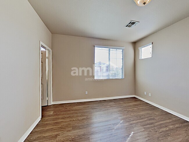 Building Photo - 6060 Glowing Cottage Ct