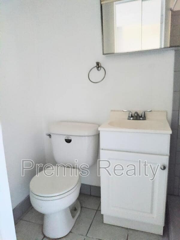 Building Photo - 6764 297th Ave N