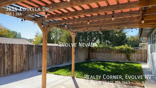 Building Photo - Stunning 3 Bed, 2 Bath Home in Sparks