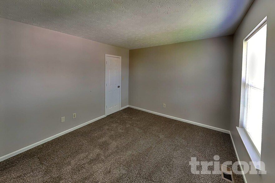 Building Photo - 1464 Rebecca Ln
