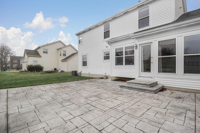 Building Photo - 2230 Seton Dr