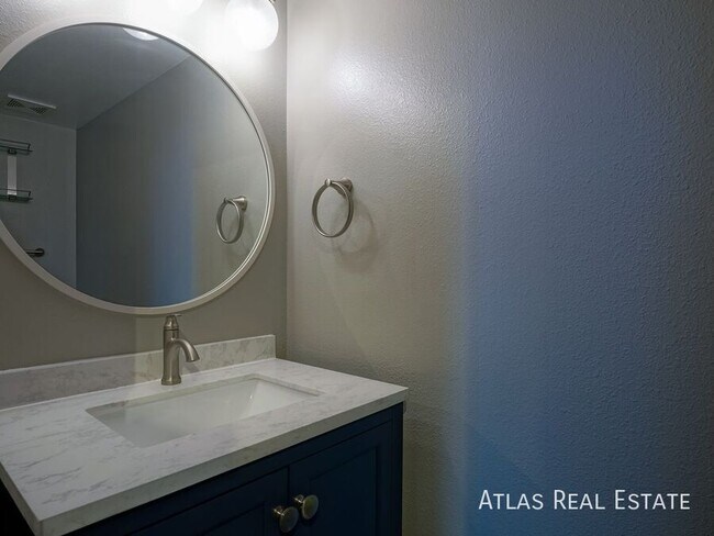 Building Photo - 7320 Allens Park Dr