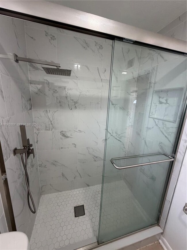 Building Photo - 830 SW 6th St