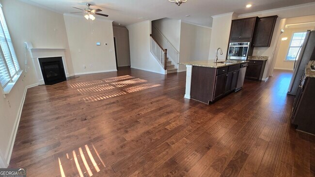 Building Photo - 13106 Vista Dr SE