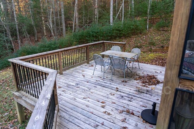 Building Photo - 72 Coma Lk Ln