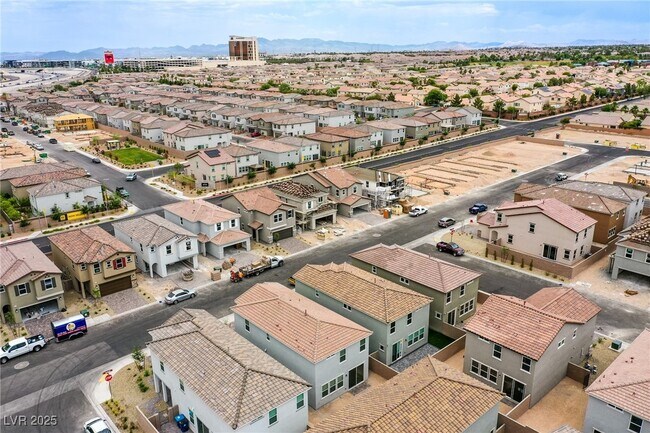 Building Photo - 6609 Tumoulin St