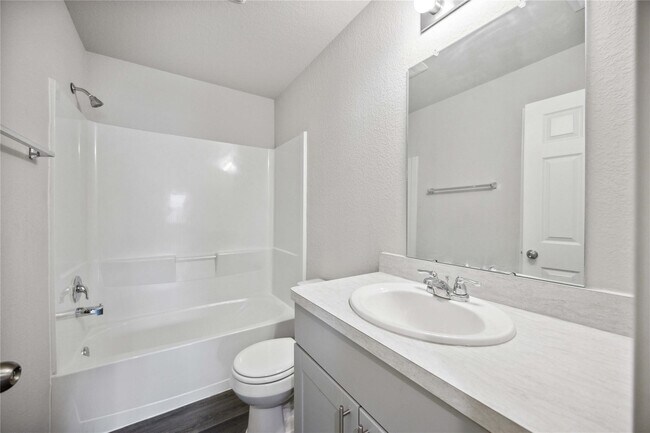 Building Photo - 7907 Hollow Root Ln