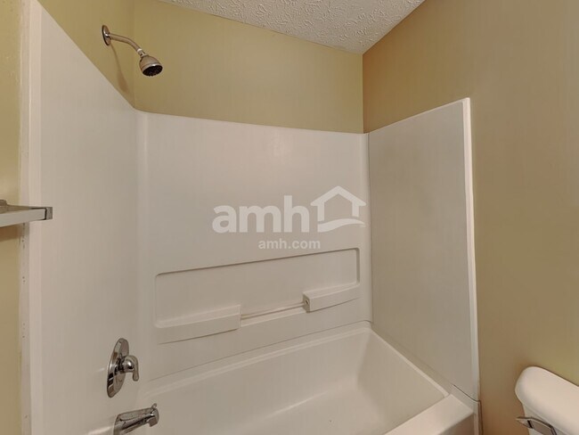 Building Photo - 2926 Limber Pine Dr