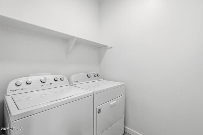 Building Photo - 7959 N 53rd Ave