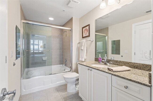 Building Photo - 2825 Palm Beach Blvd